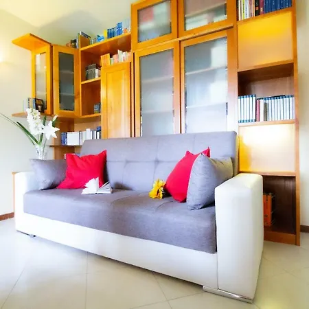 Apartment Innpisarentals 2- Books & Tower *